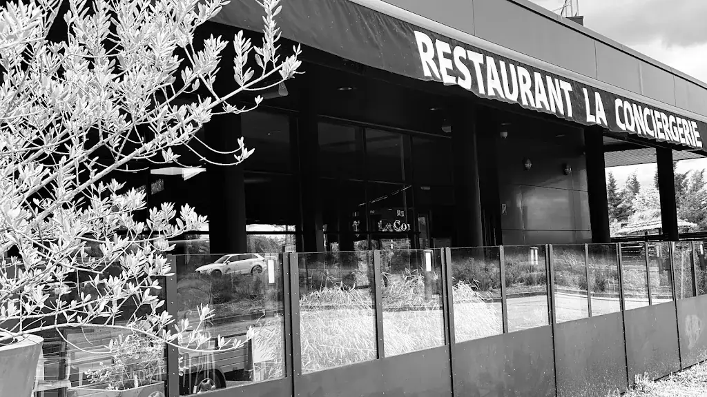 La Conciergerie Andrézieux-Bouthéon restaurant in Andrézieux-Bouthéon