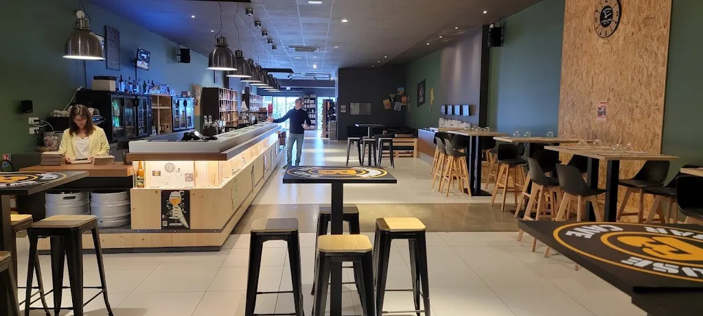 Binhouse Châteaubriant_Châteaubriant_slider_image_3