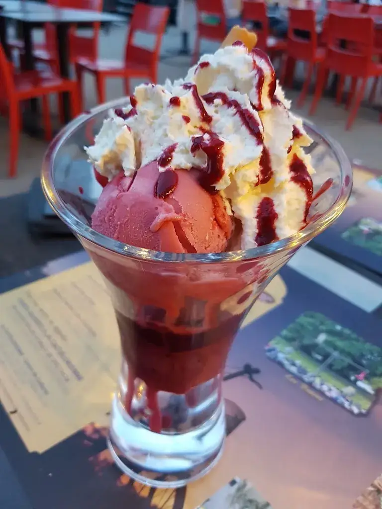 Norman Jones_L'imprévu Brasserie Castelorienne_Montval-sur-Loir_review