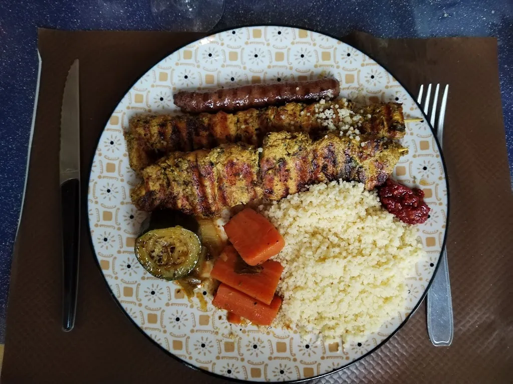 Raphaël Le Coz_Le Tanger_Montval-sur-Loir_review