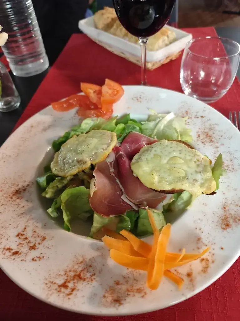 Aux Papilles De Château_Montval-sur-Loir_slider_image_2