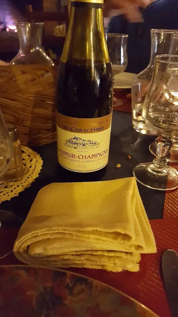 Au Vieux Castel_Montval-sur-Loir_slider_image_3