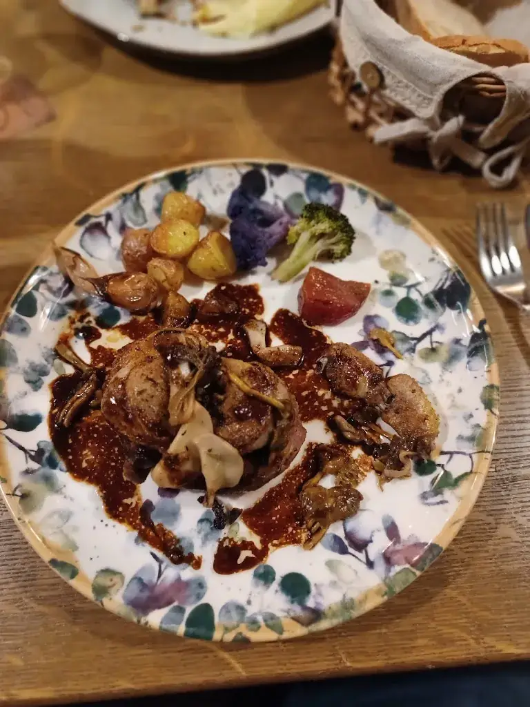 Thomas Thorsen_Cave et cuisine_Demigny_review