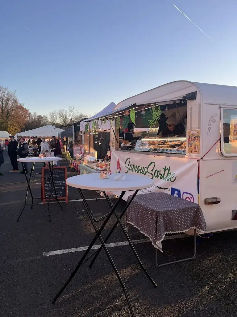 SamousSarthe restaurant in Montval-sur-Loir