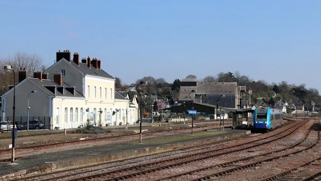 Château-du-Loir_Montval-sur-Loir_slider_image_1