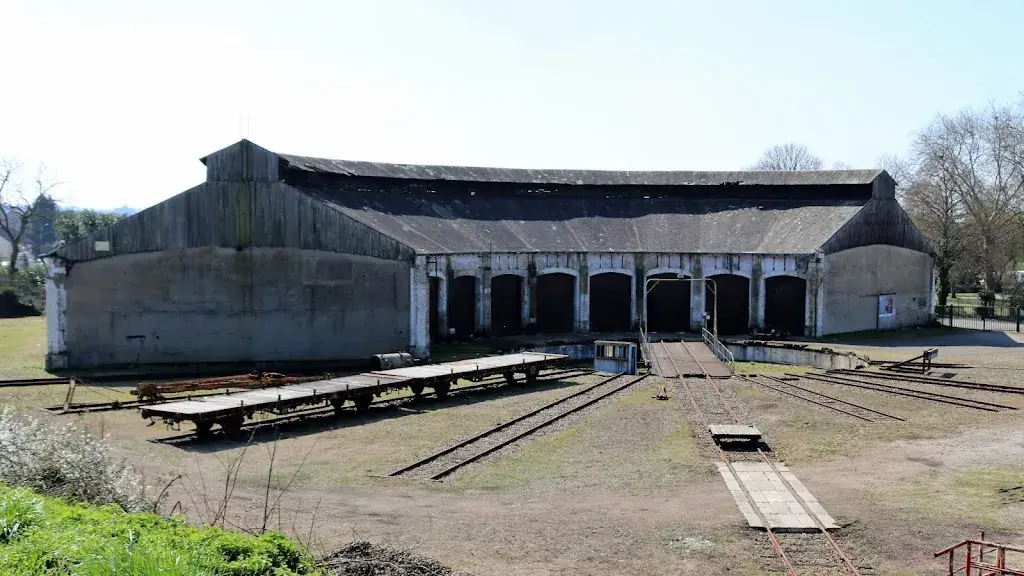 Château-du-Loir_Montval-sur-Loir_slider_image_3