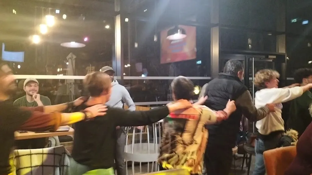 Le White Hop_Essarts-en-Bocage_slider_image_2