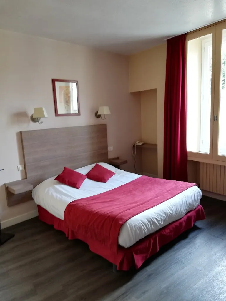 Hôtel-restaurant Les Colonnades_Saint-Fulgent_slider_image_2