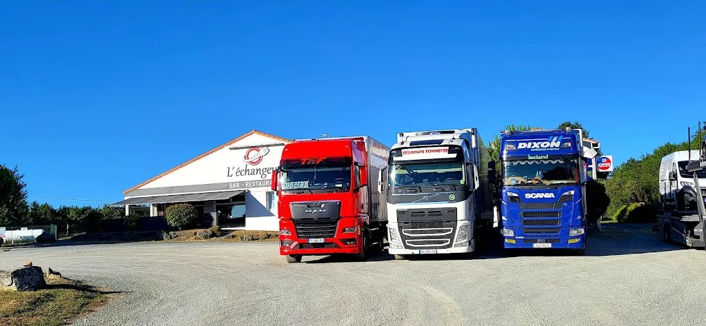 darren cannon_Restaurant L'Echangeur - Le Pinier- 85 Les Essarts_Essarts-en-Bocage_review