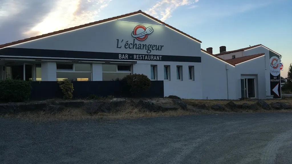 Restaurant L'Echangeur - Le Pinier- 85 Les Essarts_Essarts-en-Bocage_slider_image_1