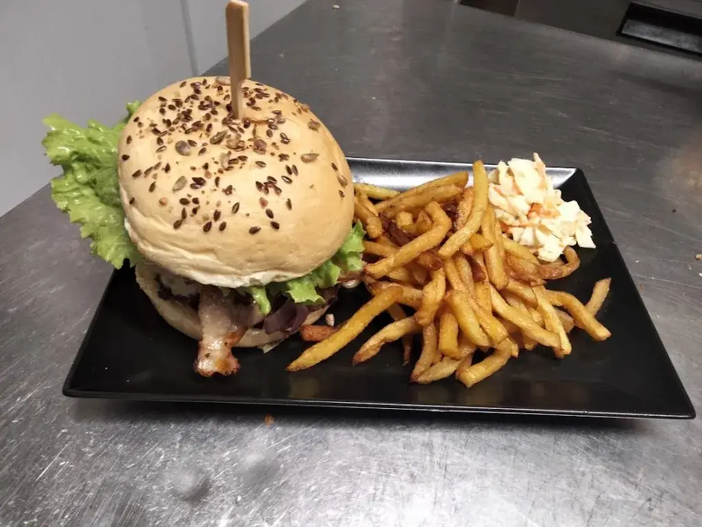 Le Gavroche_Chavagnes-en-Paillers_slider_image_2