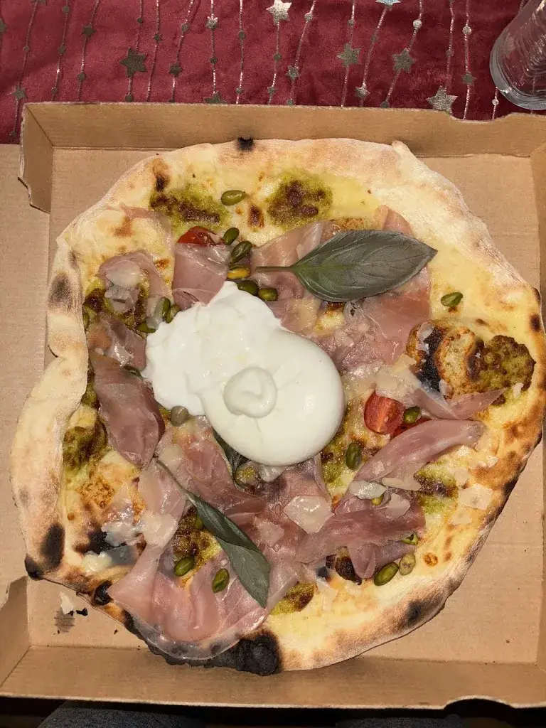 Marie Robin_Piccola Italia_Chavagnes-en-Paillers_review