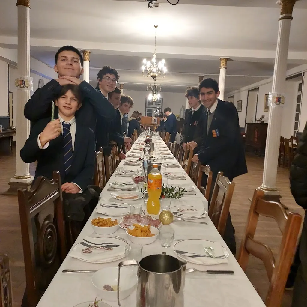 Restaurant scolaire de Chavagnes en Paillers restaurant in Chavagnes-en-Paillers