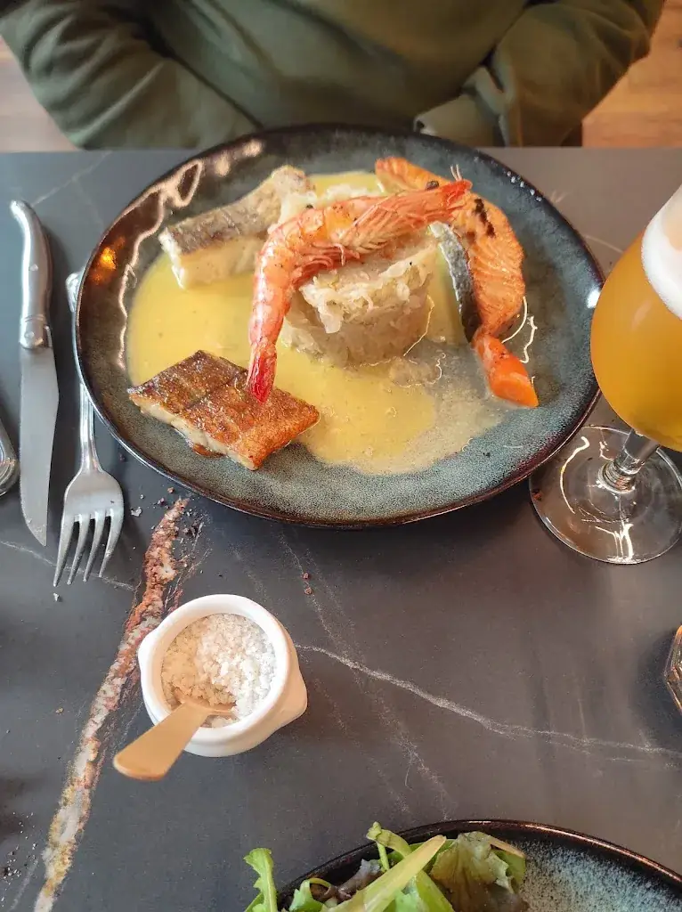 Cris May_Chez Gaston_Château-Gontier-sur-Mayenne_review