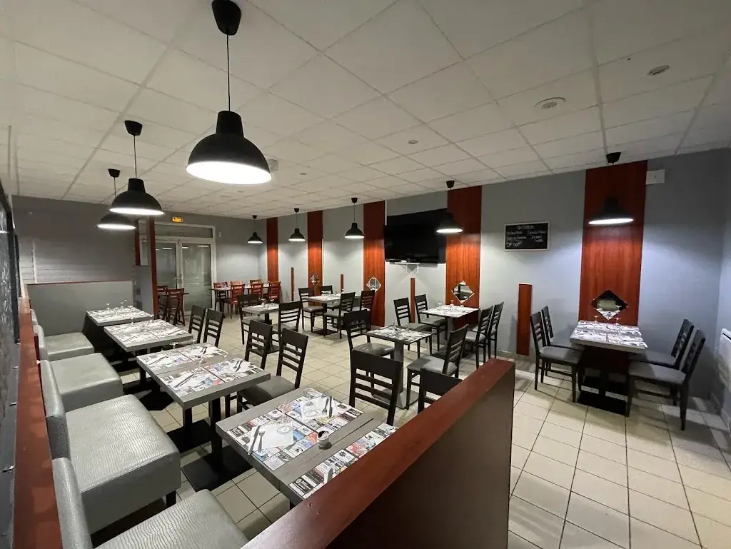 La PAUSE Restaurant Bar Tabac FDJ 53200 Château-Gontier_Château-Gontier-sur-Mayenne_slider_image_3