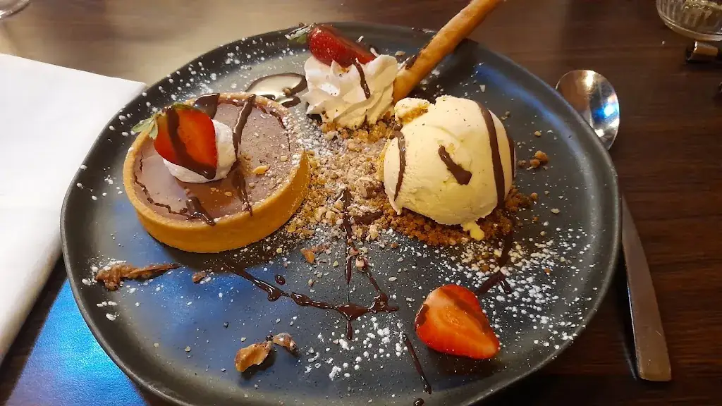 LA DINETTE DE MONTFERRAT_Montferrat_slider_image_3