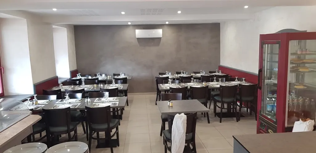 Le Cheval Blanc restaurant in Château-Gontier-sur-Mayenne