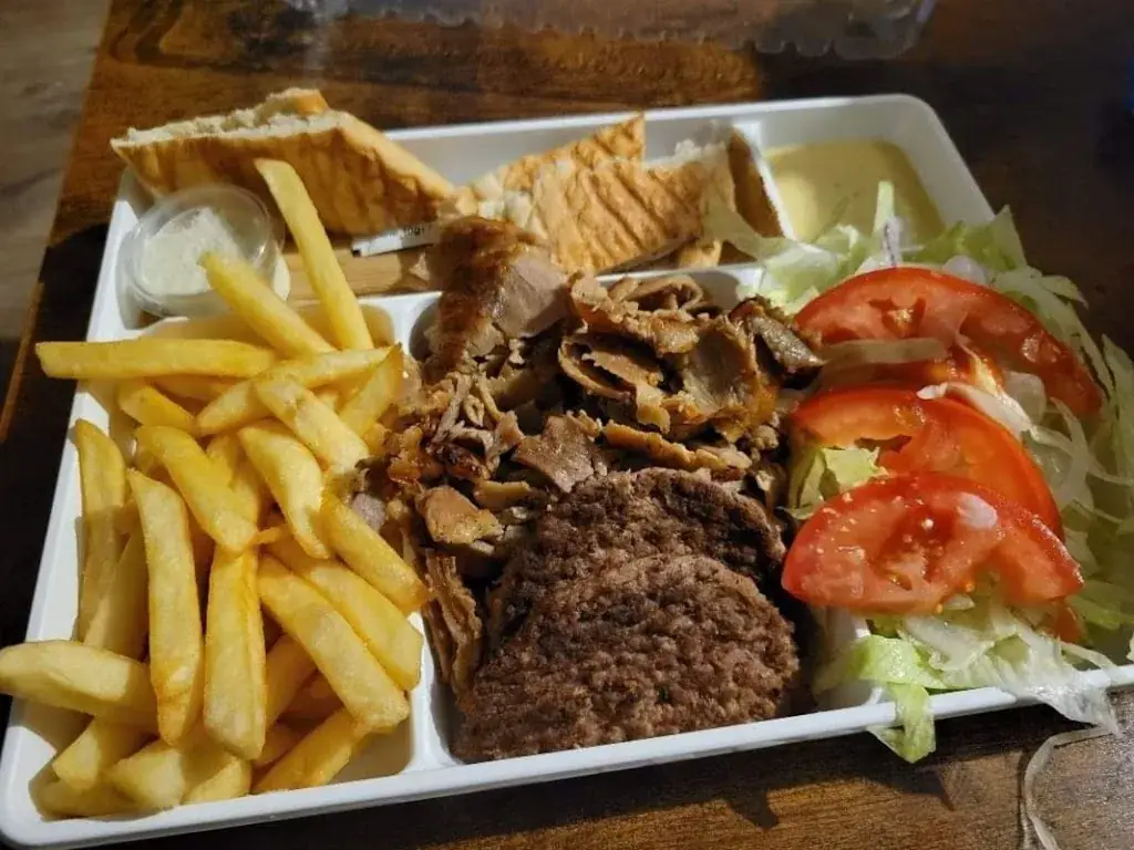 Antalya Kebab & tacos Château-Gontier _Château-Gontier-sur-Mayenne_slider_image_3