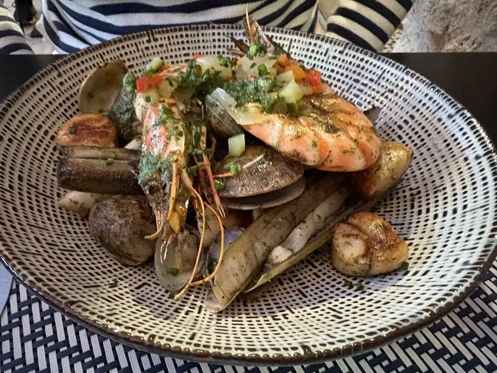 Stefan Lugger_Hôtel Restaurant La Bastide de Montferrat_Montferrat_review