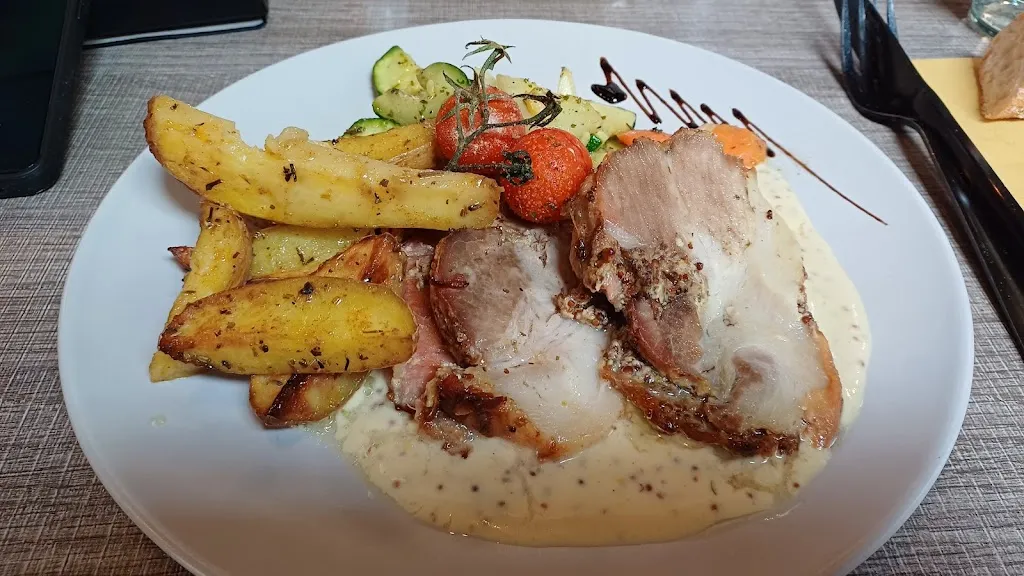 AMIRAL HD_Les halles boucherie traiteur restaurant_Château-Gontier-sur-Mayenne_review