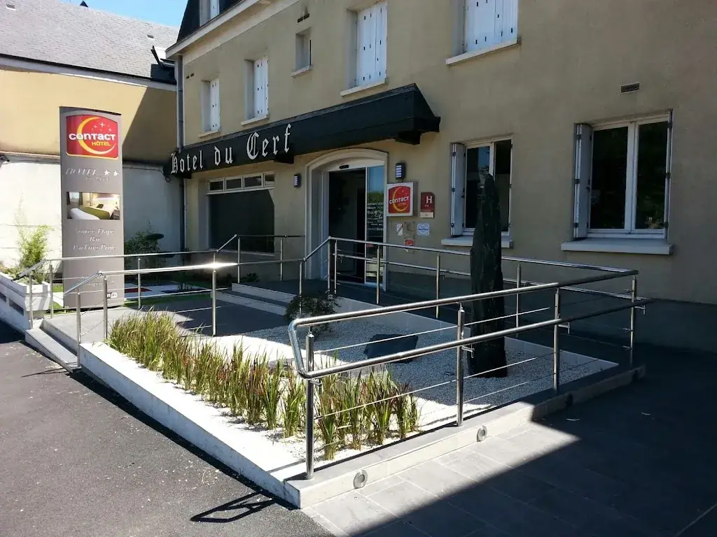Hôtel du Cerf restaurant in Château-Gontier-sur-Mayenne