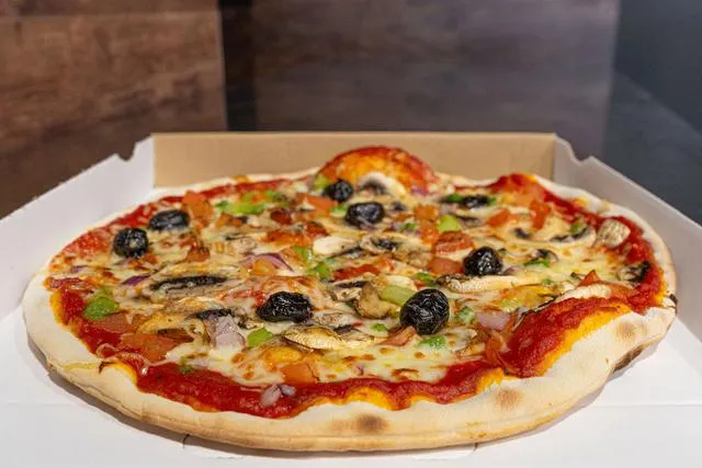 Menu_SHOW PIZZ_Château-Gontier-sur-Mayenne_image_4