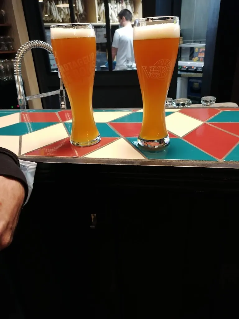 Ricardo Belacorça _V and B Chateau-Gontier_Château-Gontier-sur-Mayenne_review