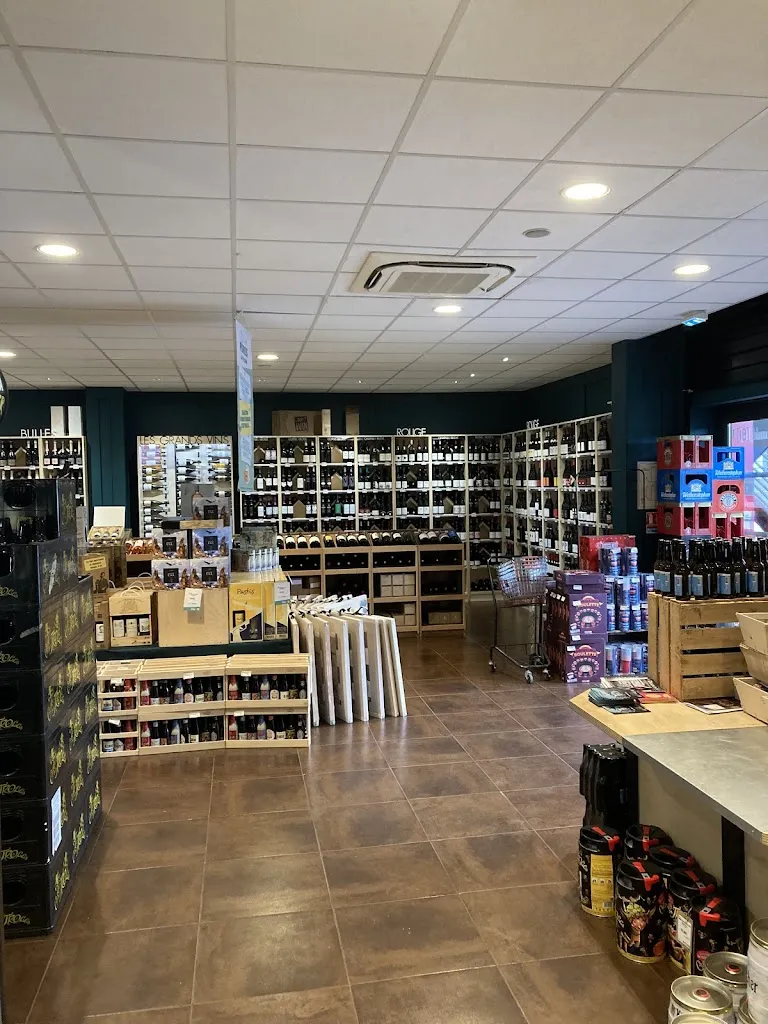 Alexandre Jousselin_V and B Chateau-Gontier_Château-Gontier-sur-Mayenne_review