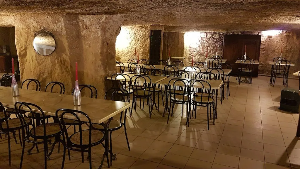 Restaurant Les pieds bleus restaurant in Gennes-Val-de-Loire