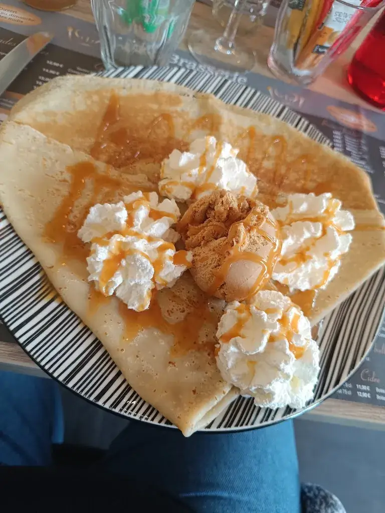 priscilla picouleau_La Brasserie creperie grill_Chemillé-en-Anjou_review