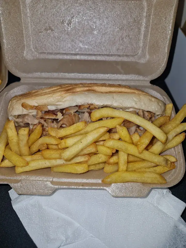 Laura Lengrand_Istanbul kebab grill_Chemillé-en-Anjou_review