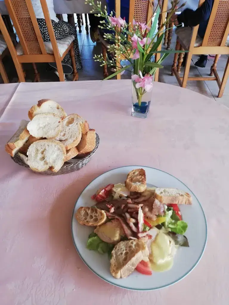 Auberge de l'Arrivée_Chemillé-en-Anjou_slider_image_3