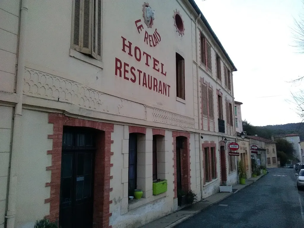 Le Relais restaurant in Montferrat