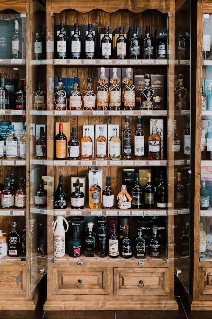 V and B Chemillé_Chemillé-en-Anjou_slider_image_3