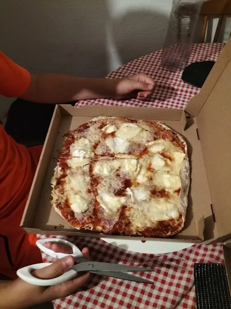 Menu_Pizzéria Le Cerisier_Montoison_image_5