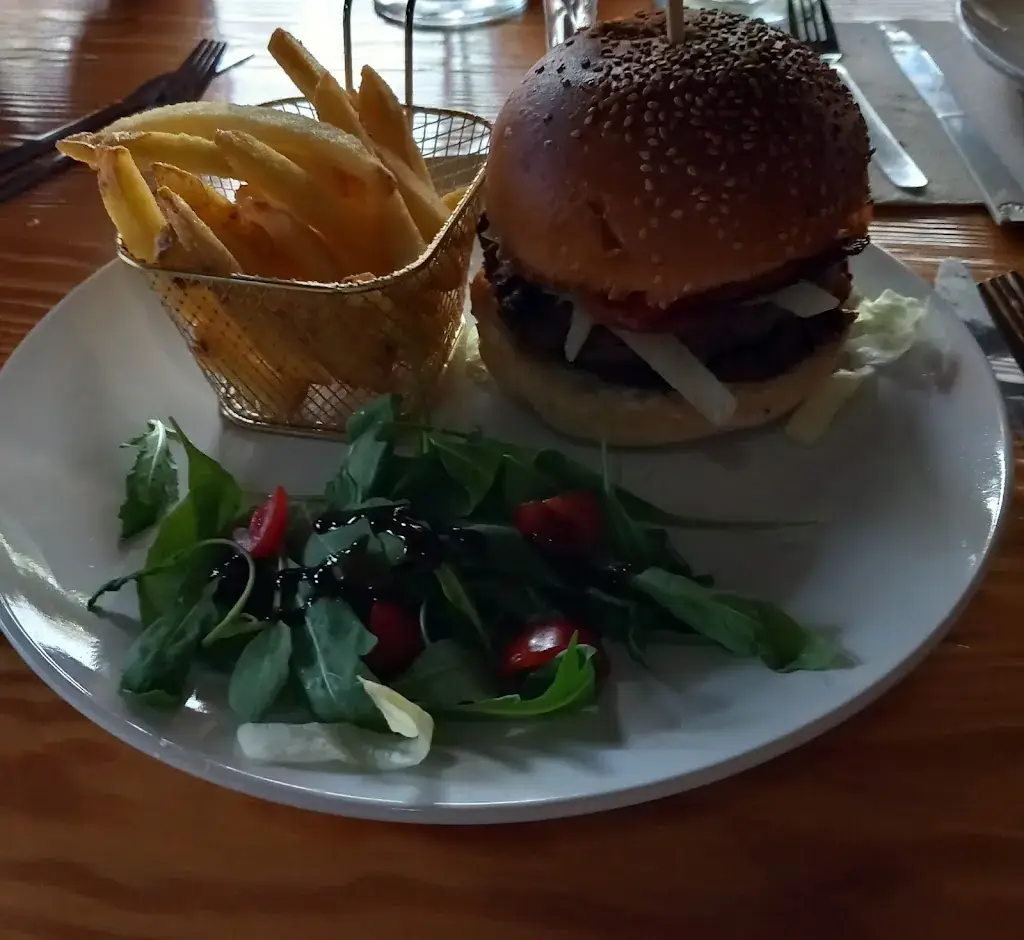 Vincent Carré_Restaurant Guinguette Le Lavoir_d'Anjou_review