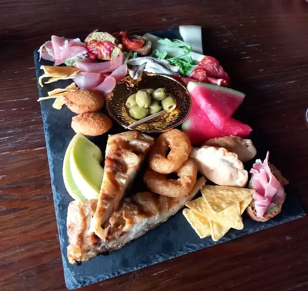 Restaurant Guinguette Le Lavoir_d'Anjou_slider_image_3