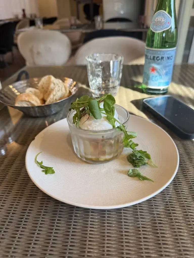 Hugoo33_LA VILLA DES LYS_Cholet_review