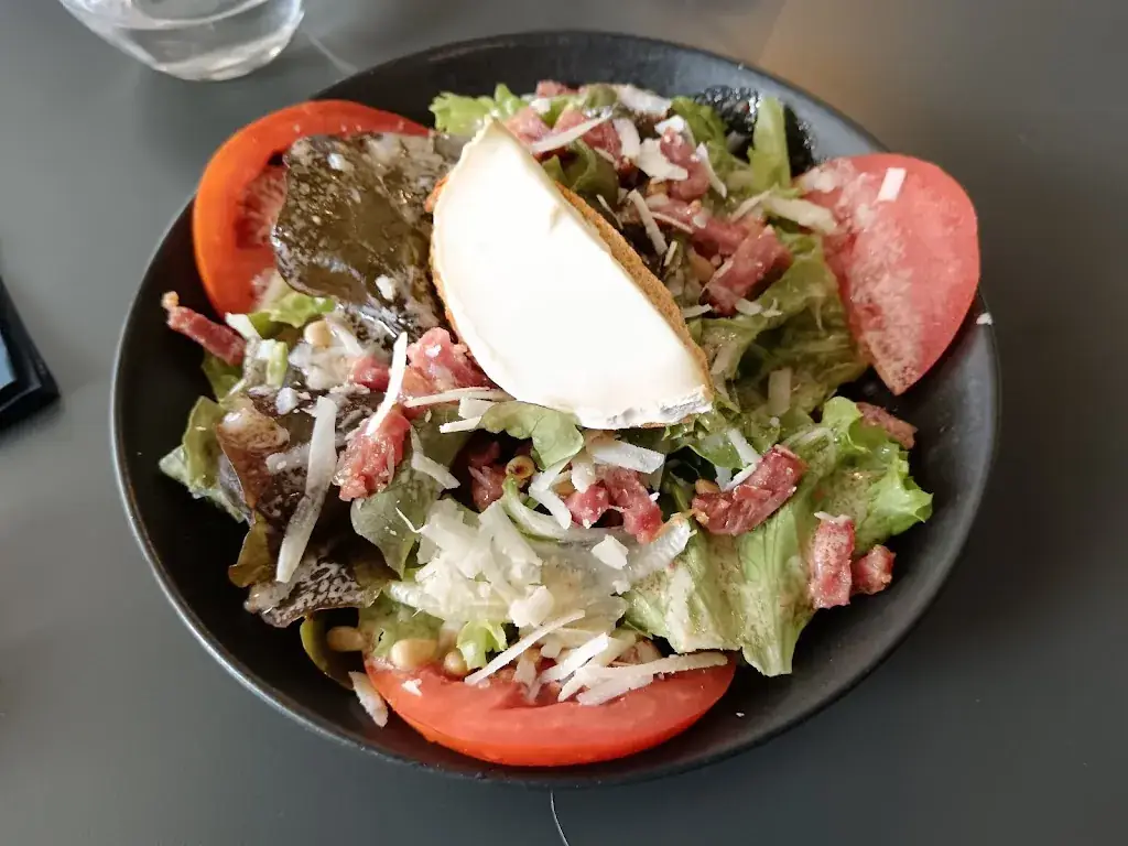 Val Kik_Brasserie Chez Sem_Montélier_review