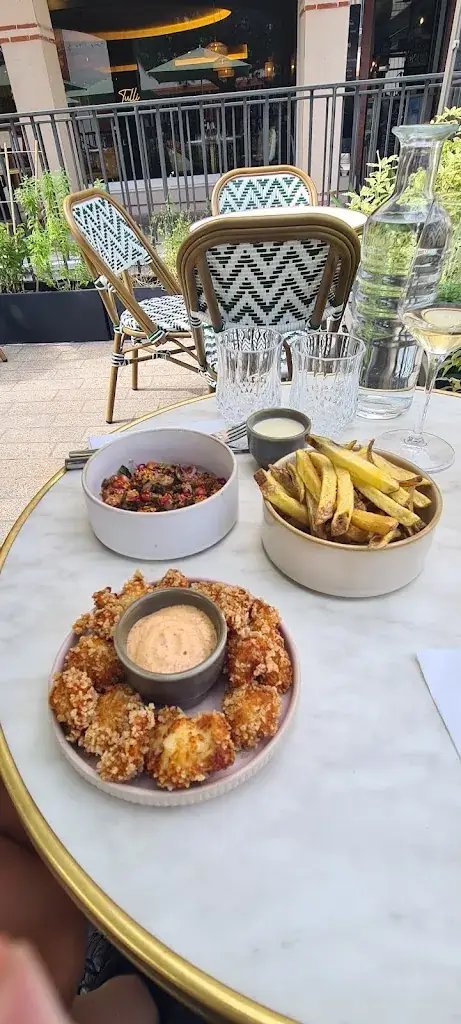 Elad Nir_Tulli_Clisson_review