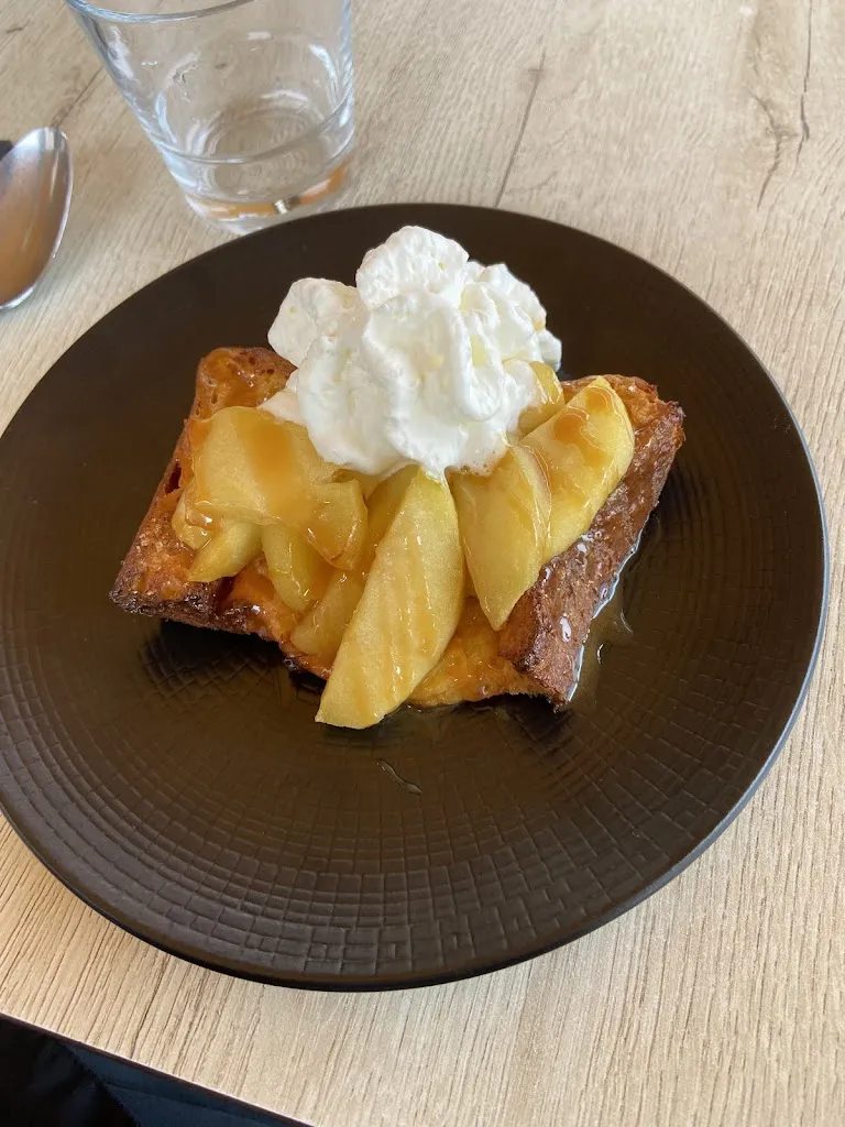 Gautier Mignot_Mets entre potes_Clisson_review