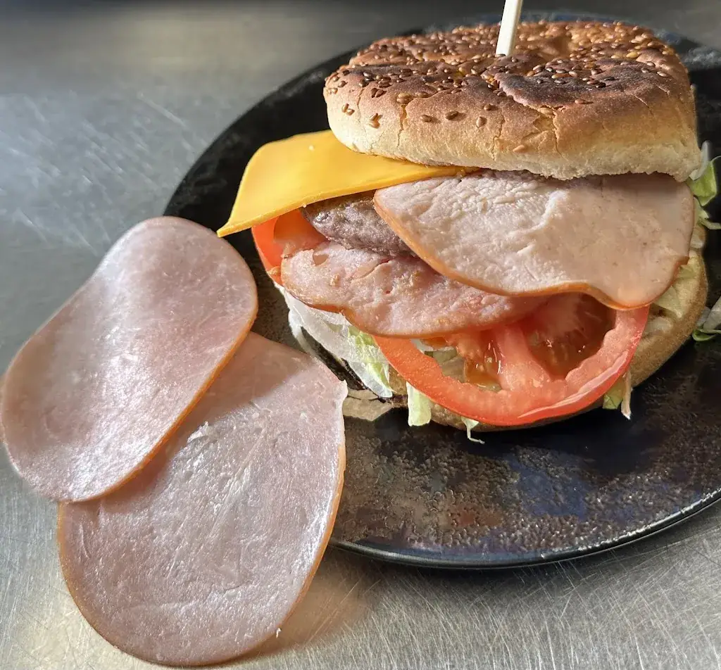 Menü_Kebab des petits champs_Montélier_Bild_9