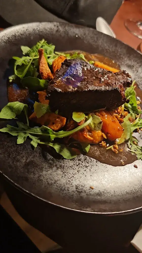 Hellcity Brewpub & Restaurant_Clisson_slider_image_2