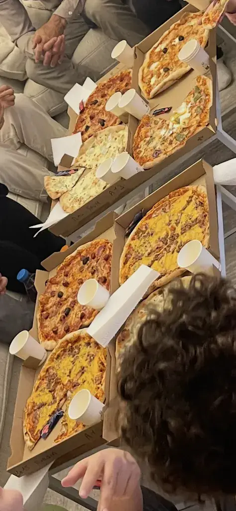 faiza kifani_Pizza Pyramide_Montélier_review