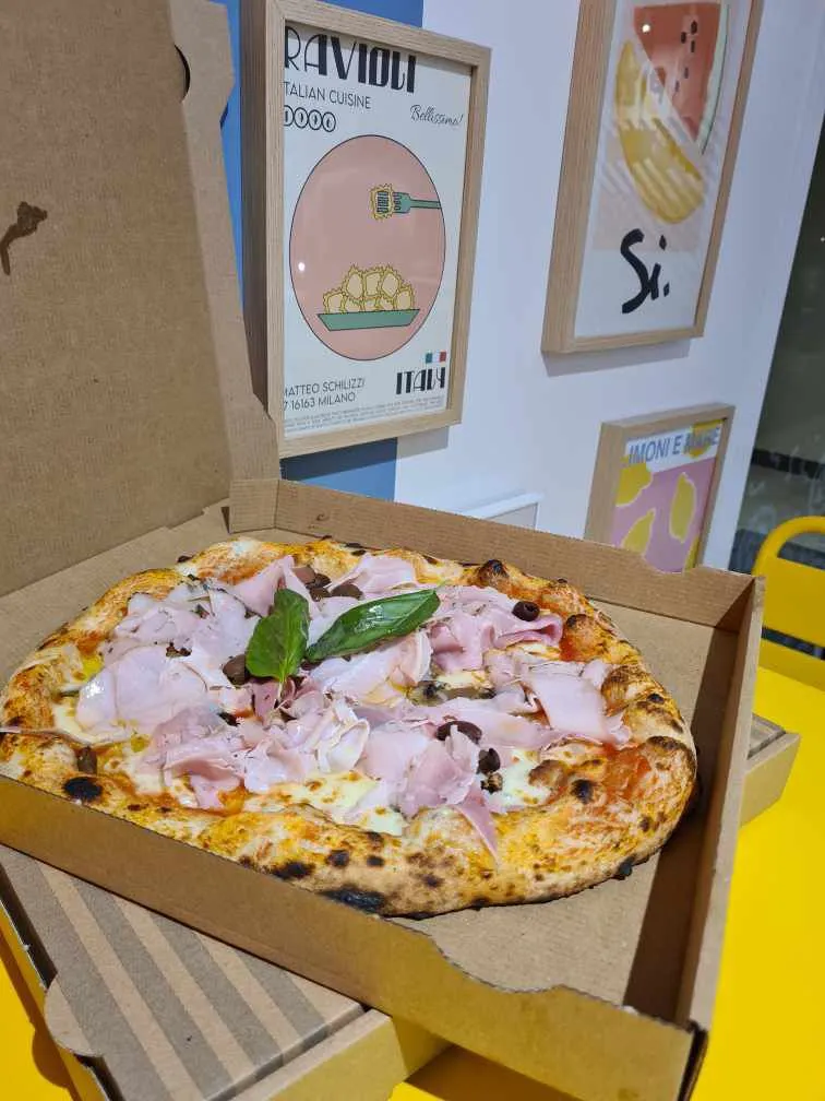 Giulia_Gorges_slider_image_3