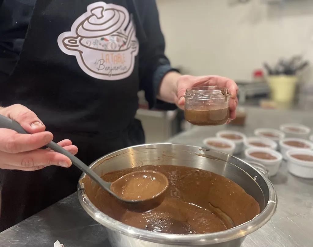 La table de Benjamin_Conlie_slider_image_2