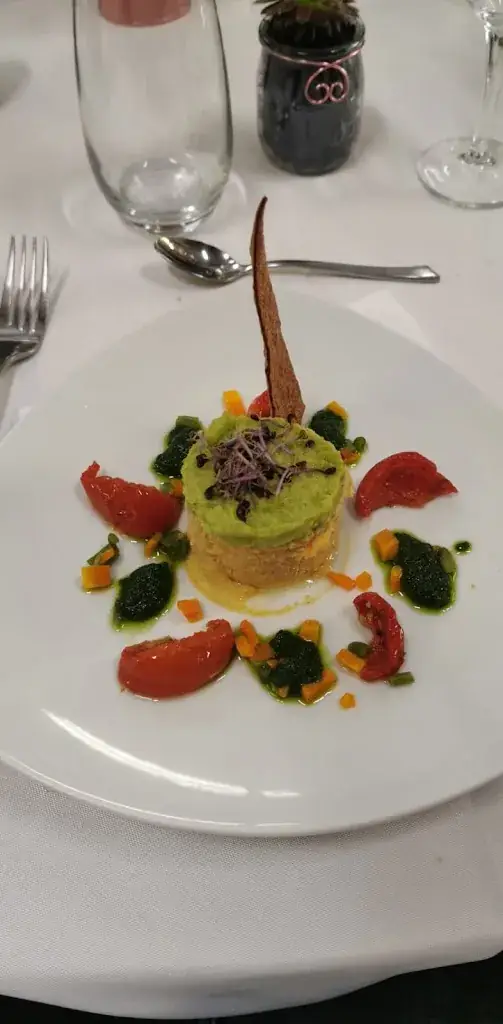 Nina Caron_Le Bas Trémé_Conquereuil_review