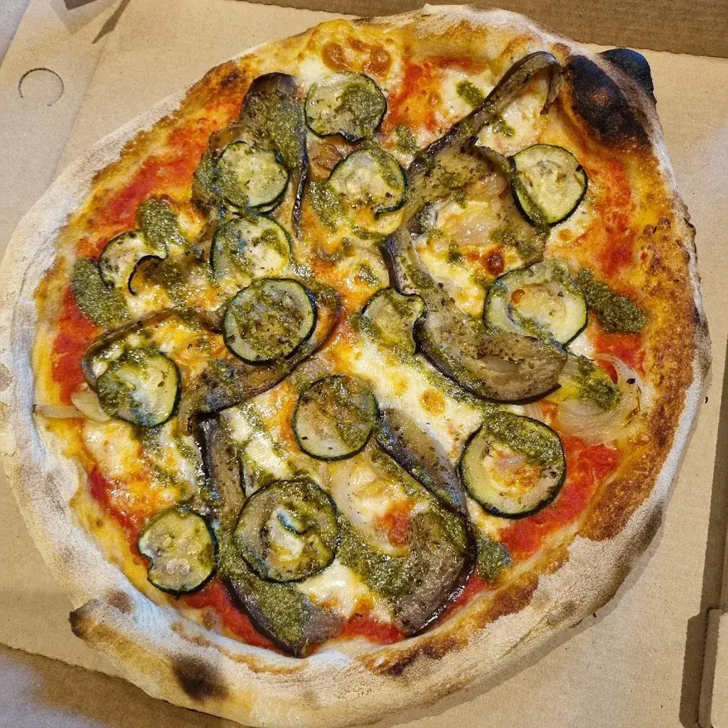 Chloé_Piz'a Donatello_Montmerle-sur-Saône_recensione