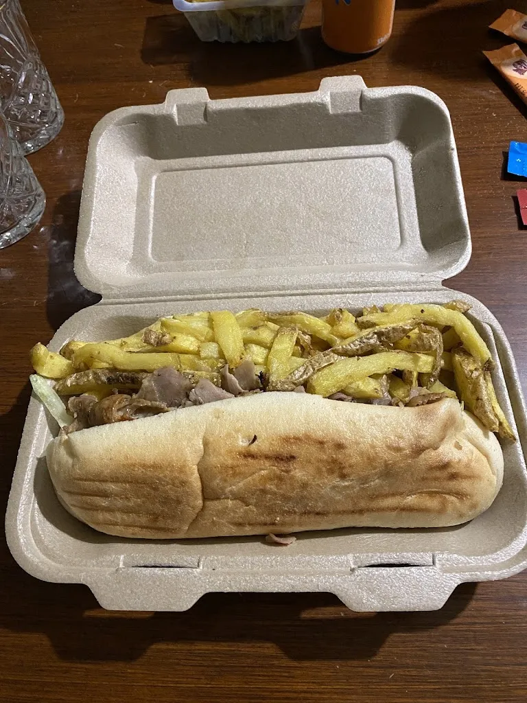 Gwenaelle Chabot_Mc Kebab_Connerré_review