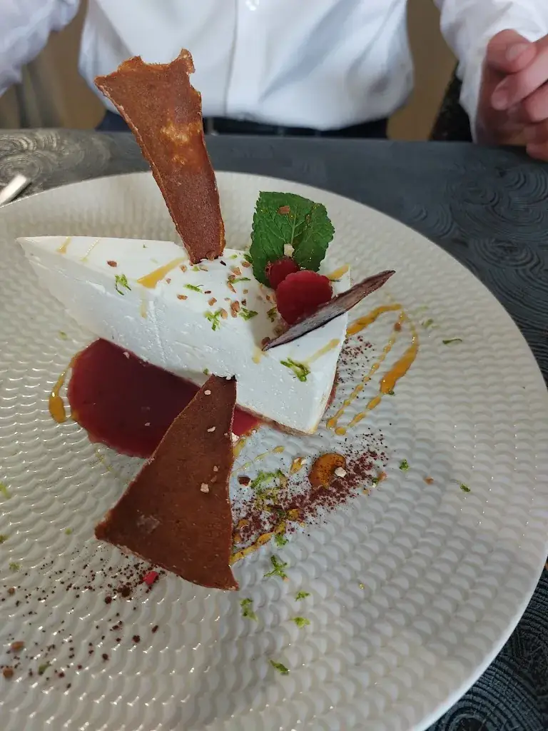 Menu_Restaurant Le Haras_Saint-Étienne-de-Montluc_image_8